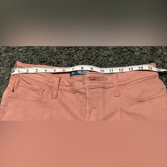 Hollister Women’s Size 13 Button Fly (Pink/Salmon) Shorts EUC - Picture 2 of 8